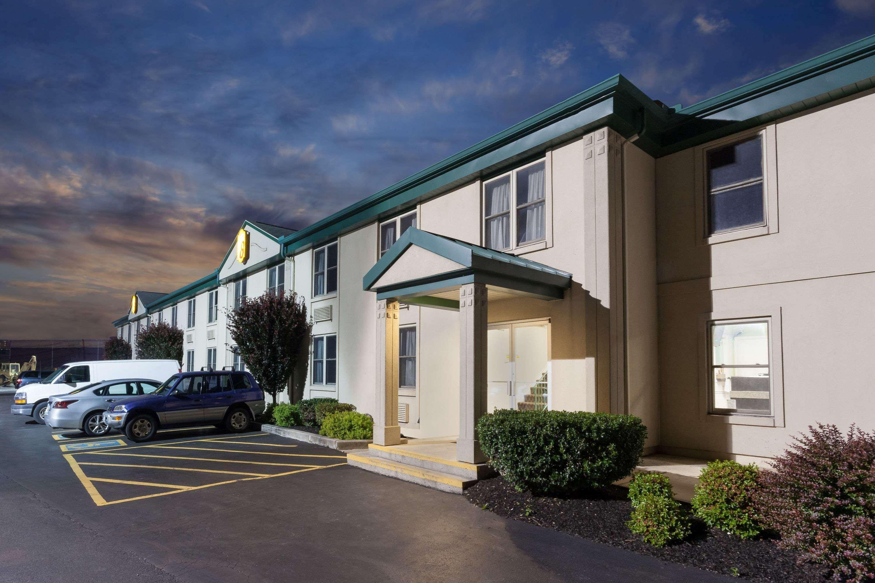 ซูเปอร์ 8 บาย วินด์แฮม แฮร์ริสเบิร์ก เฮอร์ชีย์ เวสต์ Motel ภายนอก รูปภาพ